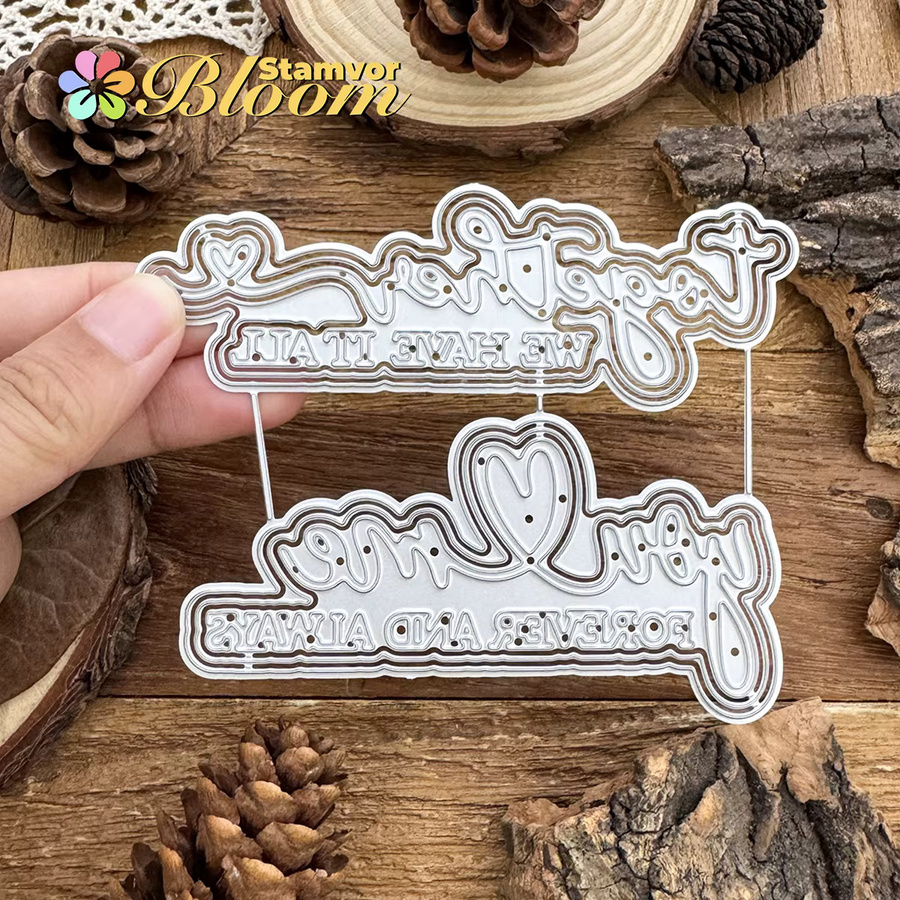 Silberne Metall Stanzformen für Scrapbooking mit Valentinstag Schriftzug und dekorativen Schichten zur Prägung - Bild 3