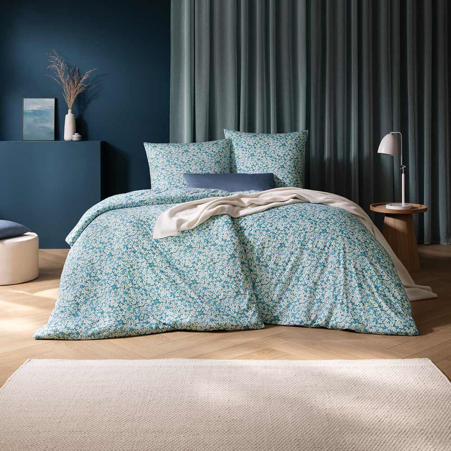 Estella Mako Jersey Bettwäsche Tina cyan mit Vergissmeinnicht-Blumenmuster, B/H: 155 x 220 cm und Kissenbezug 80 x 80 cm, Blau - Bild 1
