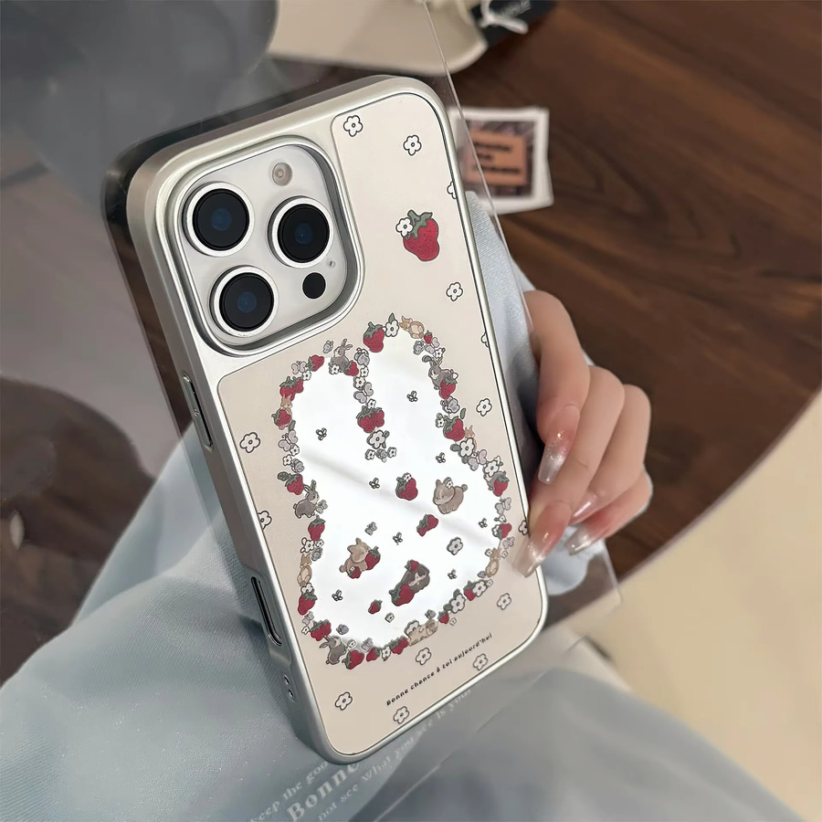 Ins Style Spiegel Handyhülle mit Erdbeere, Blume und Kaninchen Design für Apple iPhone 16 15 14 13 12 11 Pro Pro Max Plus X XR stoßfest - Bild 3