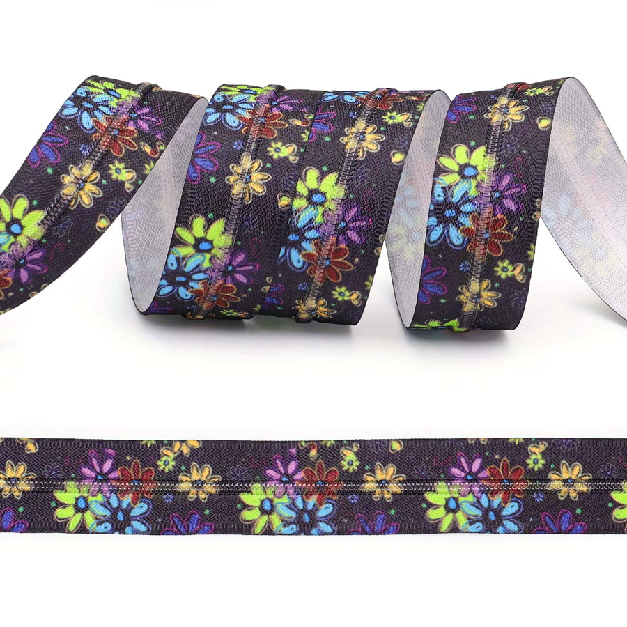 Changsons Reißverschlussset mit 4,5 Meter Reißverschluss, 10 Reißverschlussköpfen und farbigen Blumenelementen in Silber und Multicolour - Bild 4