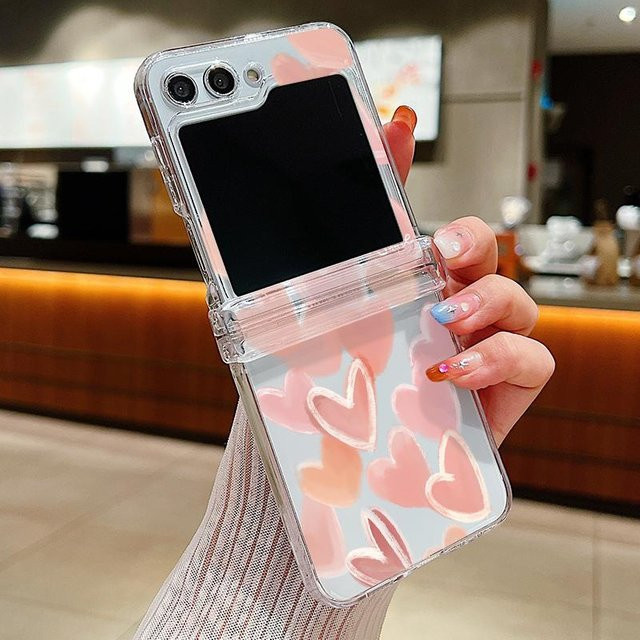 QYSFriday Durchsichtige Handyhülle mit Romantisches Liebe Design für Samsung Galaxy Z Flip6, Z Flip5, Z Flip4 und Z Flip3, Faltbare Hartschale in Transparent - Bild 1