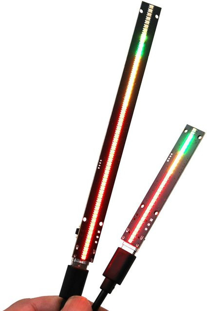 DykbRadio RGB Musik-Spektrum LED Stufenanzeige mit 64 LEDs, Sprachgesteuerte Atmosphärenlampe in Schwarz für Auto und USB-Anschluss, Multicolour - Bild 1