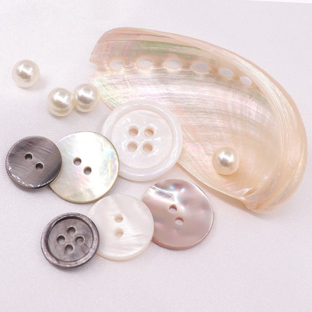 10 Stück natürliche Perlen-Muschelknöpfe für DIY-Projekte und Nähzubehör - Bild 1