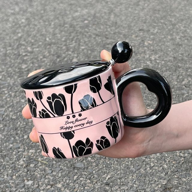 Kreative Keramiktasse mit Deckel und floralem Design in Pink, 350 ml - Bild 1