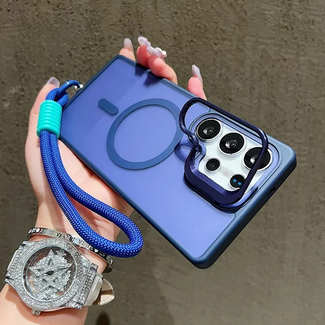 Matte Magnetische Handyhülle mit Objektivhalterung und Lanyard für Samsung S25 S24 S23 Ultra Plus FE A56 A36 A16 in Sand und Blau mit kabelloser Ladefunktion - Bild 1