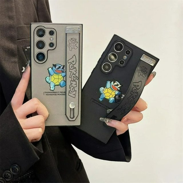Stoßfeste Samsung Galaxy Handyhülle mit Cartoon Squirtle Design in Ledertextur und Laser-Optik inklusive Armband, Farbe: Grau - Bild 1