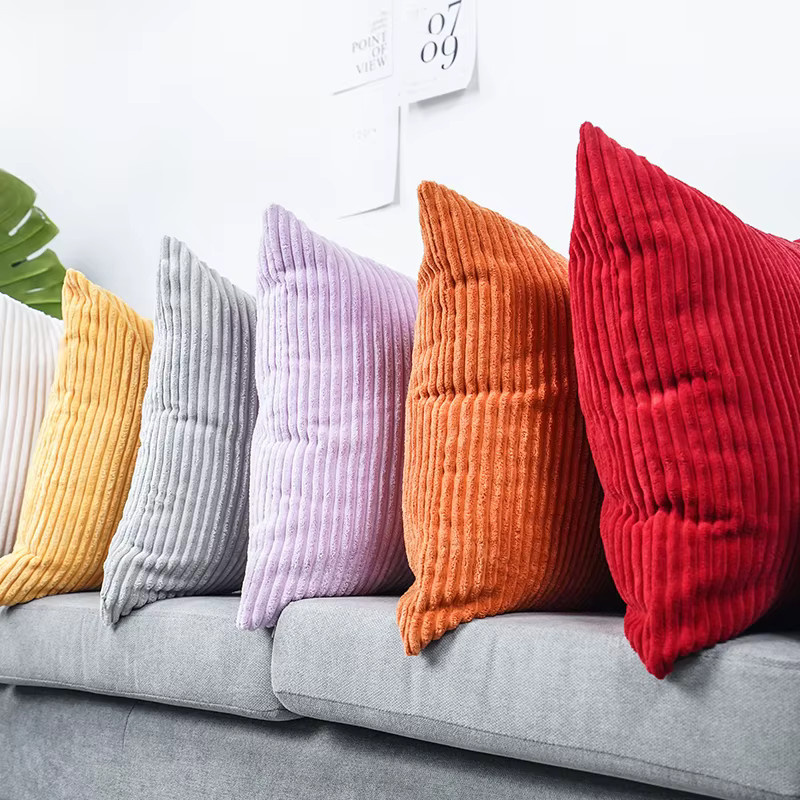 CANIRICA Kissenbezüge aus Samt und Cord in Orange mit Streifenmuster für dein Sofa - Bild 3