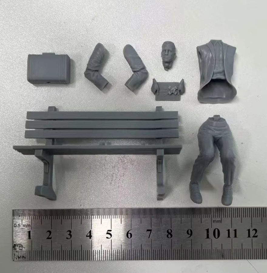 MODX Forrest Gump, Harzfigur, 1:24, 75 mm, unbemaltes Modellbau-Set - Bild 3