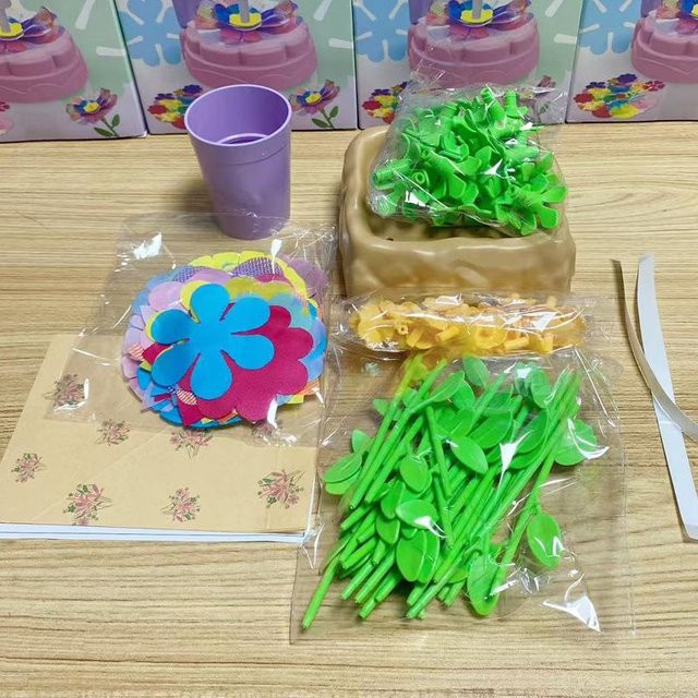 Fashnics Stoffblumensträuße, DIY Bastelsets, Bunt, ab 3 Jahre - Bild 1