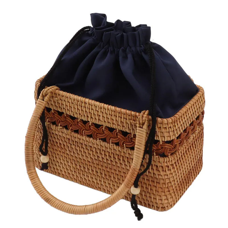 Vintage Rattan-Tragetasche mit floralem Design in Braun von KONNWEI - Bild 6