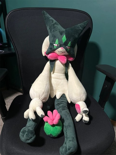 Bandai Pokémon Meowscarada Puppe, Plüsch / Textil, Bunt / Mehrfarbig - Bild 1