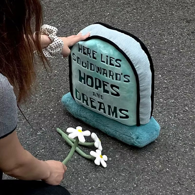 Bandai SpongeBob Squidward Tombstone Plüschtier Kissen - Bild 5