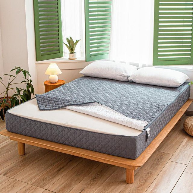 Your Warm Home Matratzenbezug Grau, gesteppter All-inclusive-Bettschutzbezug mit Reißverschluss, B/T/H: 180 x 200 x 20 cm - Bild 1