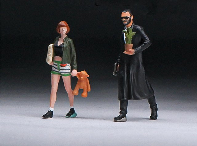 Kicarmod Filmfigur Léon & Mathilda Modell Dekoration Maßstab 1:64 Druckguss - Bild 1