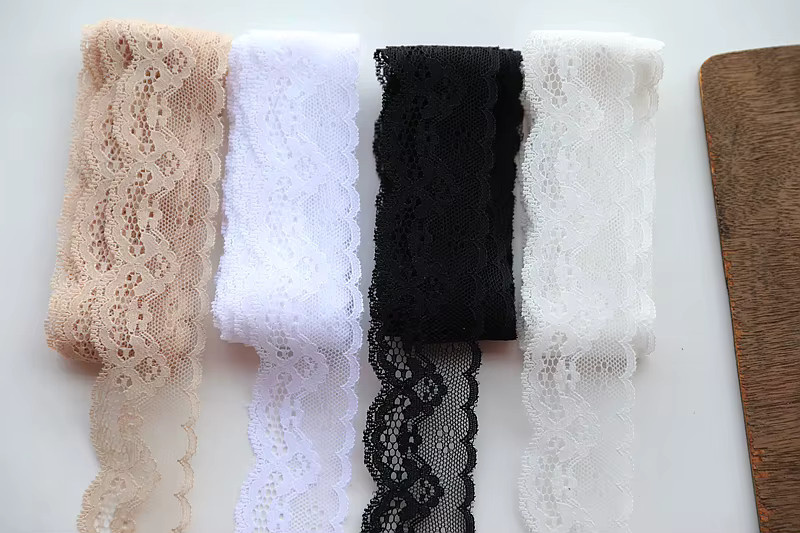 Schwarze Spitzenborte mit Muschelstickerei, 5 Meter Venise Lacetrim für DIY Handwerk und Kleidungszubehör - Bild 2