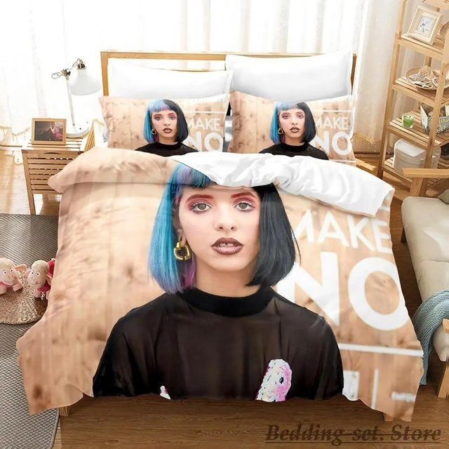 Melanie Martinez Bettwäsche-Set aus Mikrofaser mit Bettbezug und Kissenbezug, Mehrfarbig, B/H: 70 x 133 cm - Bild 1