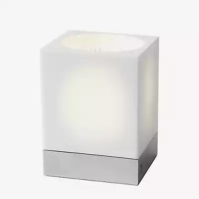 Fabbian Cubetto Tischleuchte in Weiß mit Glaselementen und silbernen Metallelementen - Bild 1