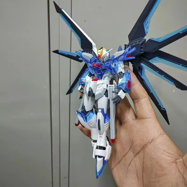 TAKARA TOMY Rising Freedom Mech, Montagemodellbausatz, Actionfigur - Bild 1