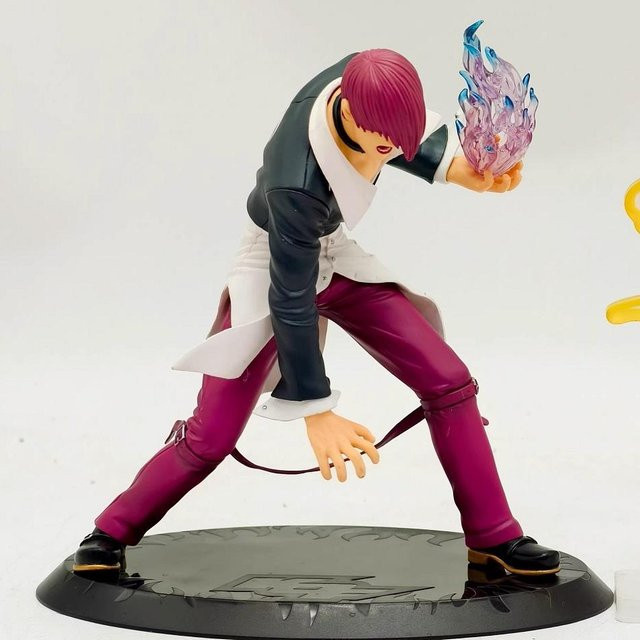 Yiran toy 1 The King of Fighters Kyo Kusanagi Iori Yagami Actionfiguren, PVC Modell, ab 14 Jahren - Bild 1
