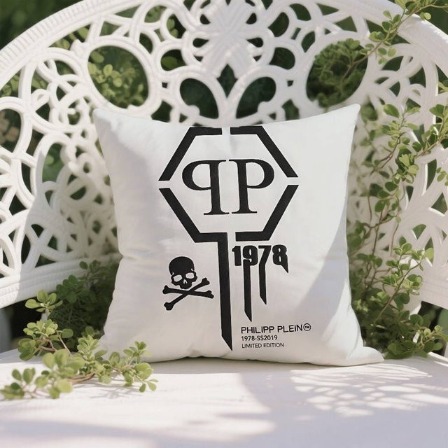 Philipp Plein Sofakissenbezug aus Seiden-Kurzplüsch in Schwarz, B/B: 50,8 x 50,8 cm - Bild 1