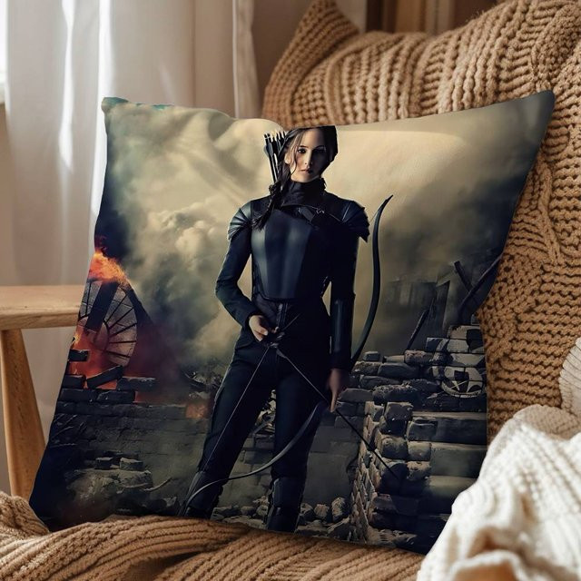 JMG Clothing Sonnenaufgang Hunger Games Kissenbezug aus Polyester, Schwarz, B/T/H: 55 x 55 x 55 cm - Bild 1