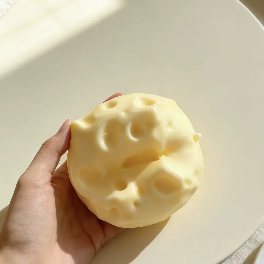 TT Jumbo Käse-Würfel Stressball, Großer Formbarer Käse-Squeeze-Ball - Bild 2