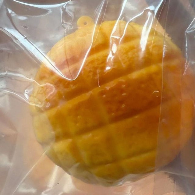 Ananas Brötchen Stressball Toast Squishy, Spielzeug, Formbar, Langsam Rückfedernd, Quetschball, ASMR Sensorisch, Anti Stress Fidget Spielzeug - Bild 1