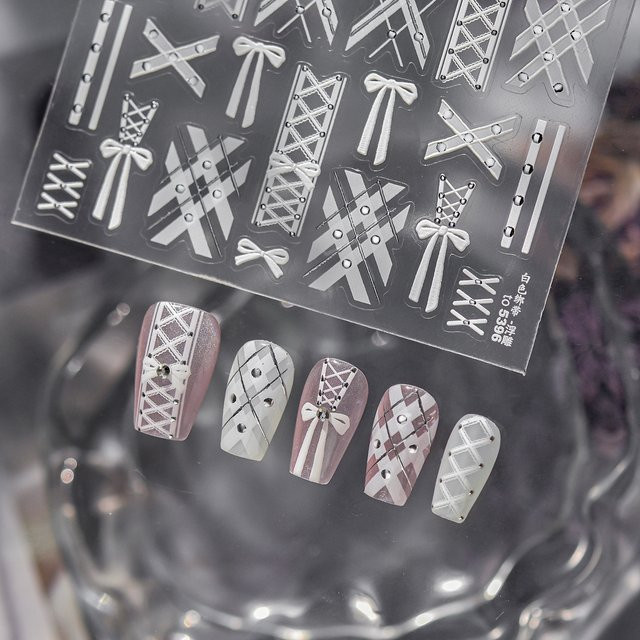 NAILFYOU Nagelaufkleber 5D Relief, Weiß, Glänzend, Unisex - Bild 1