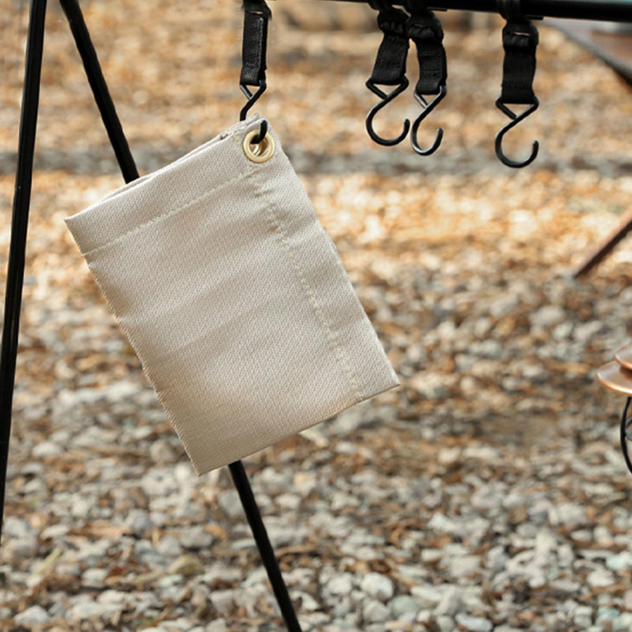 Feuerstellenmatte von Fishine aus Fiberglas, hochtemperaturbeständige und faltbare Ofen- und Grillmatte, Breite: 80 cm, Tiefe: 60 cm - Bild 2