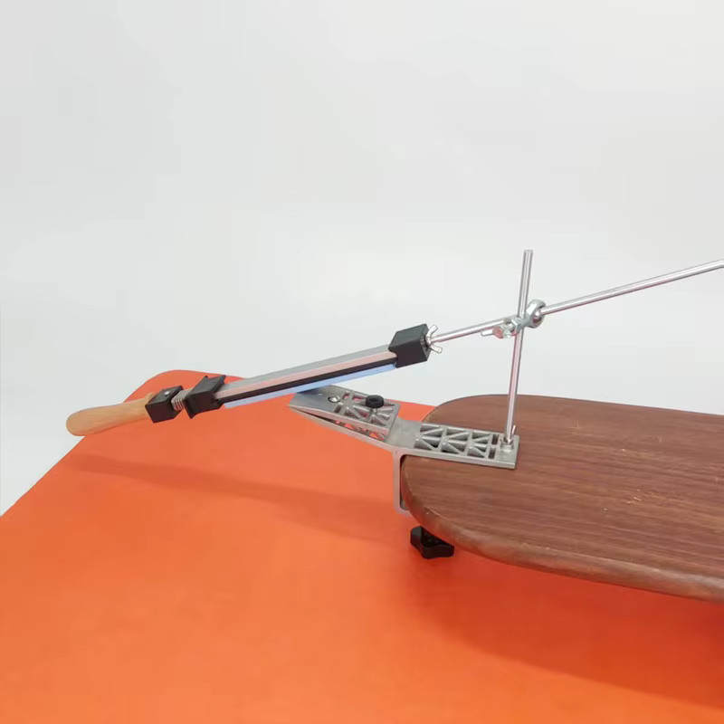 RSCHEF Schleifstein für Küchenmesser und Outdoor-Werkzeuge in Silber mit Holzbasis - Bild 2