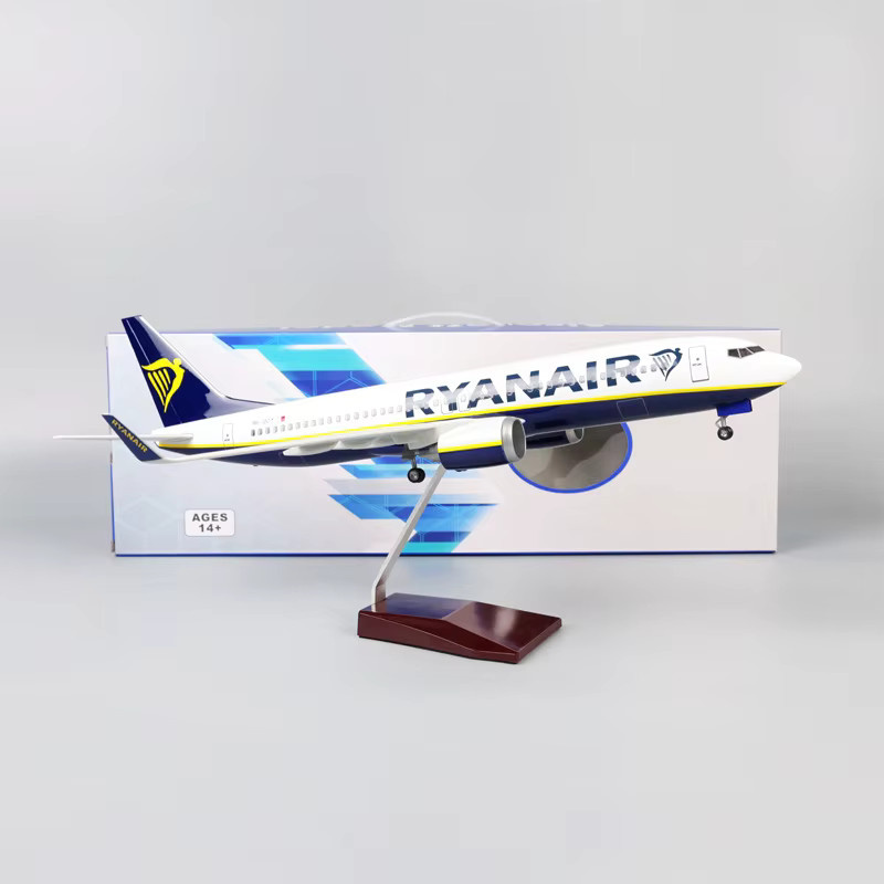 ZOCO B737-800 Ryanair Flugzeugmodell, Maßstab 1:85, mit Sockel - Bild 2