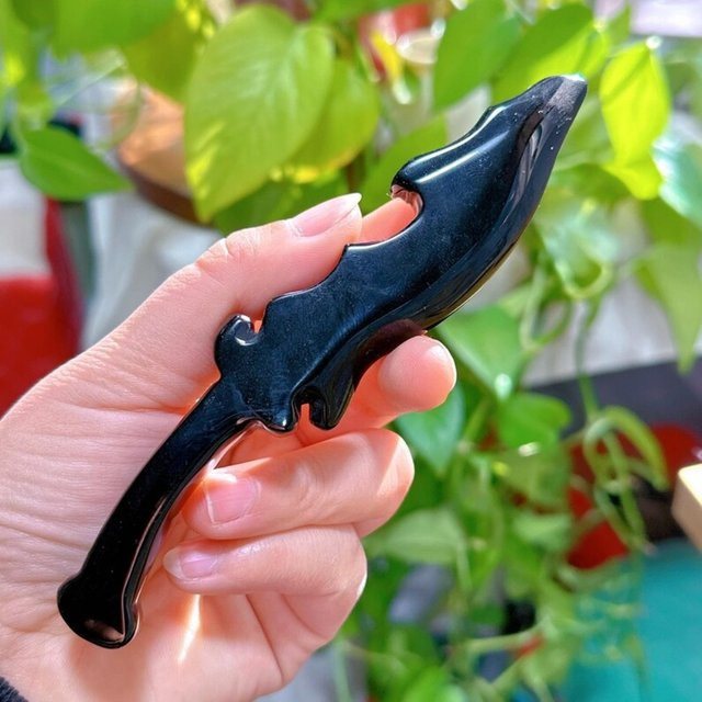 Handgeschnitztes Obsidian-Schwert von CrystalHola in Schwarz und Multicolour im Boho-Stil aus Quarzkristall zur Wohndekoration - Bild 1