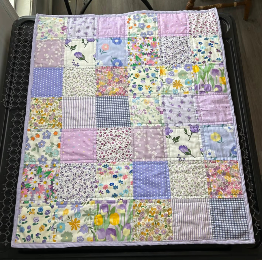 42 Stück lila gesteppte Stoffquadrate für Patchwork und Basteln, B/B: 12,7 x 12,7 cm - Bild 2
