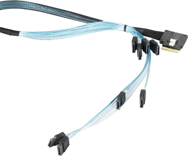 Supermicro CBL-SAST-0827 Serial Attached SCSI (SAS) Kabel in Schwarz und Blau, Länge: 0,7 m - Bild 1
