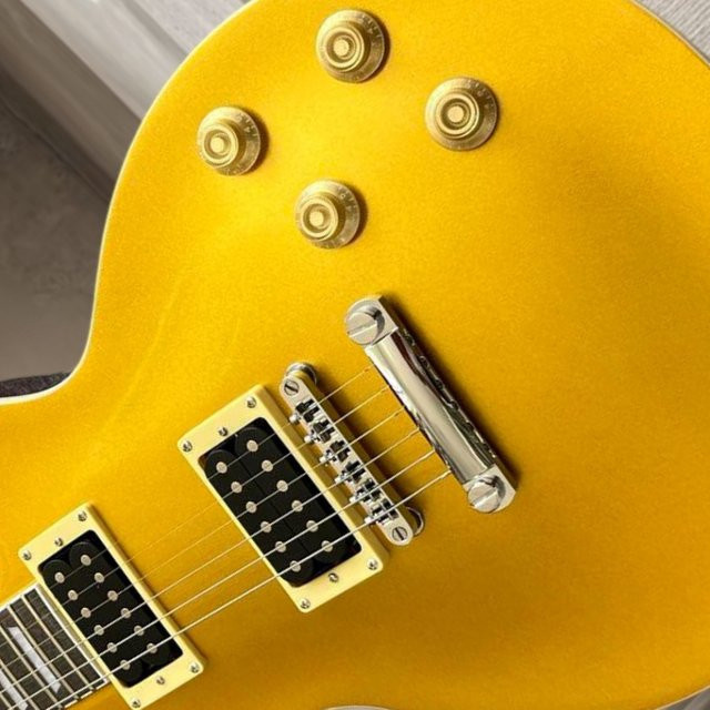 LPQAQ E-Gitarre mit C-Profil Mahagoni-Hals und zwei Hochleistungs-Humbucker-Tonabnehmer in Gold und Orange mit Hochglanz-Finish - Bild 1