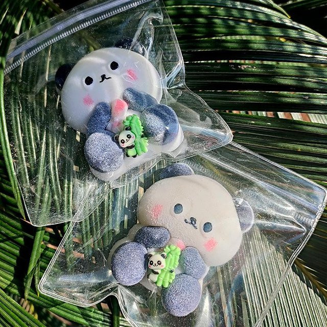 A Family Of Home Textiles Taba Squishy Cartoon Plüschtier Roter Panda, ab 6 Jahren - Bild 1
