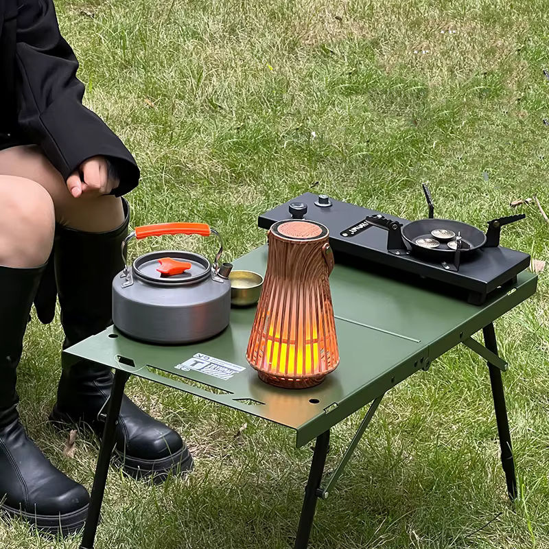 Tragbarer Outdoor Camping Klapptisch aus Aluminium Legierung in Grün, höhenverstellbar und faltbar - Bild 3