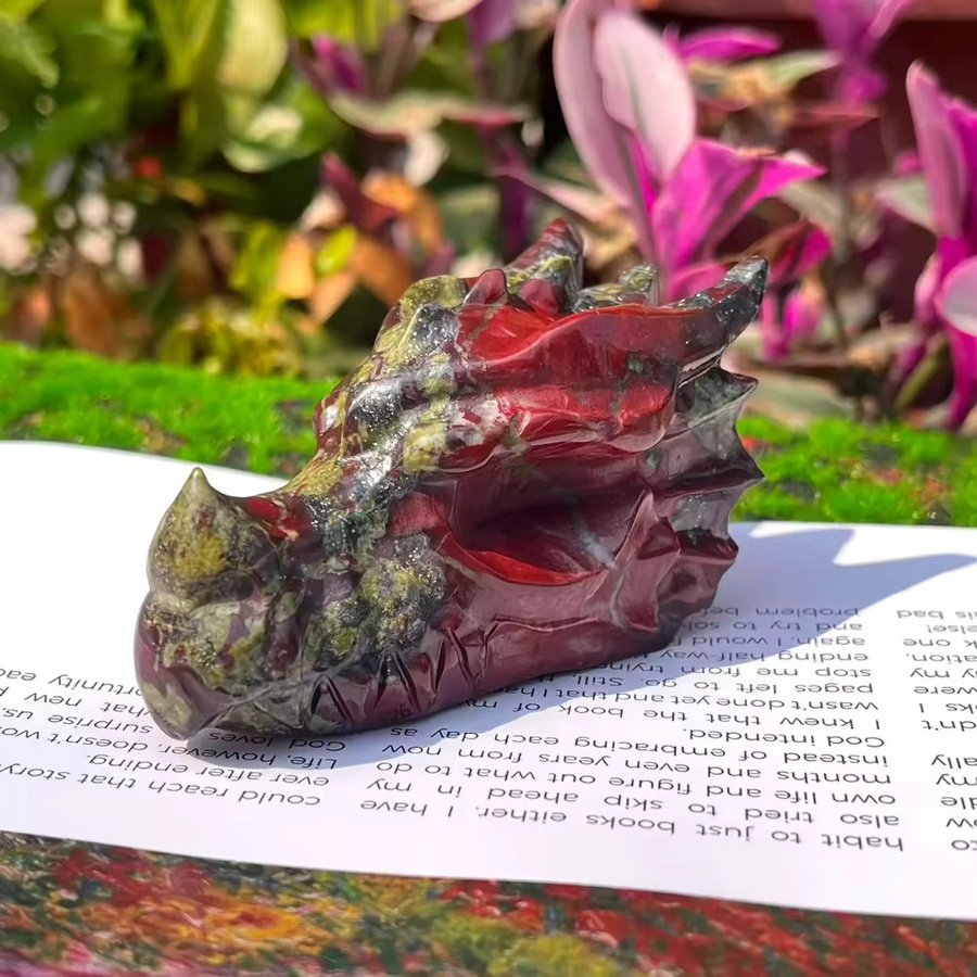 CrystalHola Drachenkopf aus Drachenblutstein in Mehrfarbig als dekoratives Naturstein-Element für deine Heimdekoration - Bild 4