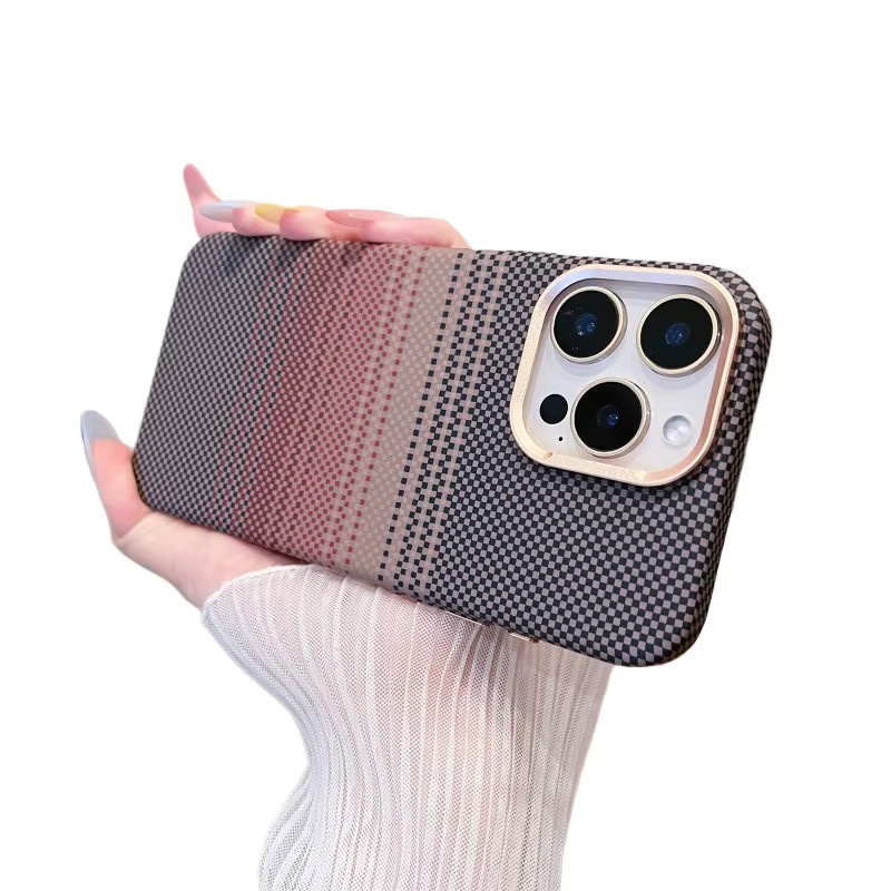 szHAIyu Magnetische Kohlefaser Handyhülle für iPhone 16, 15, 14, 13, 12 Pro Max, stoßfeste Kevlar Schutzhülle in Schwarz und Orange - Bild 4