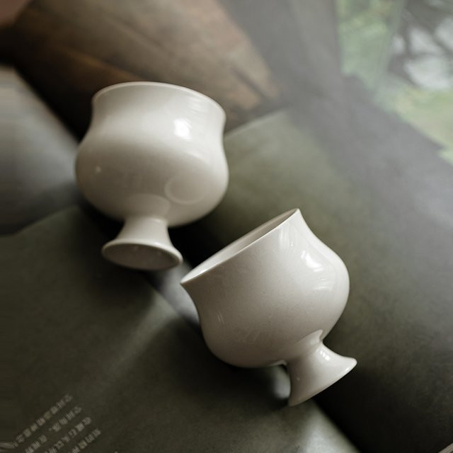 Gras und Holz Esche alter Schlamm Teetasse Bergamotte Song Master Cup in Weiß - Bild 1