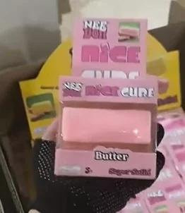 NeeDoh Nice Butter Würfel Glitzer Funkel Knetspielzeug, Rosa / Pink, ab 14 Jahren - Bild 1