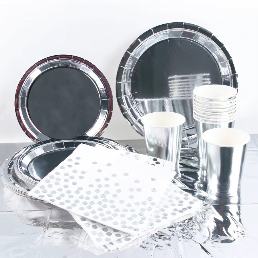 WEIGAO Einweggeschirr-Set in Silber für Geburtstag, Hochzeit oder Babyparty bestehend aus Papptellern, Tassen und Tischdecke - Bild 3