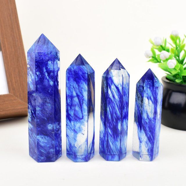 RYCRYSTAL Blauer Schmelzstein Kristall Obelisk als Chakra Edelstein Turm in Blau - Bild 1