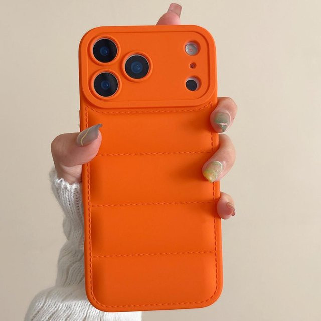 Stoßfeste Silikon Handyhülle im Daunenjacke-Muster für Apple iPhone 17 16 15 14 13 12 Pro Max Air Plus, Farbe: Orange - Bild 1