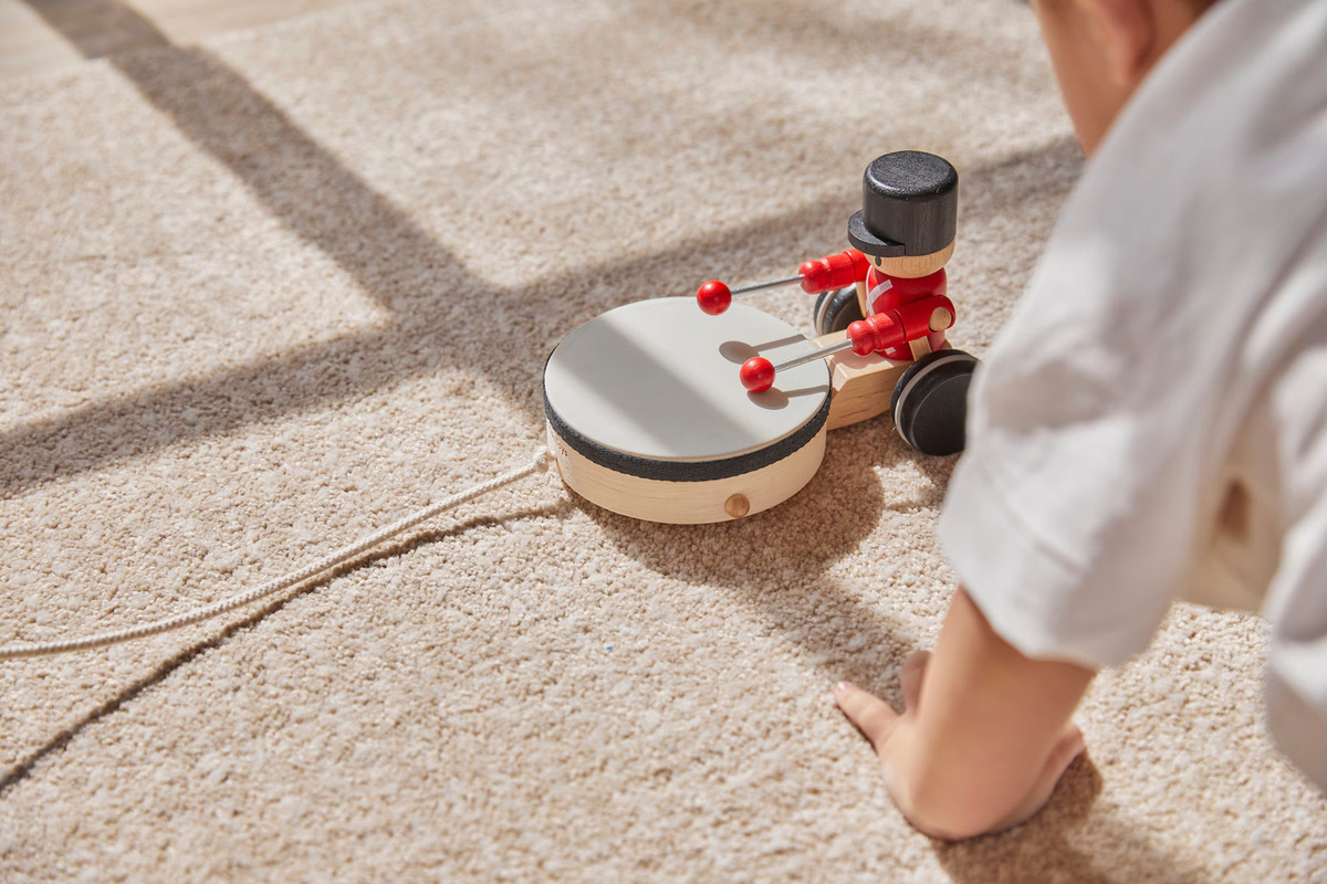 Plantoys Nachzieh-Trommler, ab 1 Jahr - Bild 2
