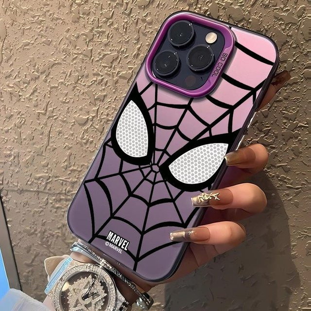 Apple iPhone 16 Plus Hülle mit Spinnennetz-Design in Violett, stoßfeste Hartschale und kratzfester Schutz - Bild 1