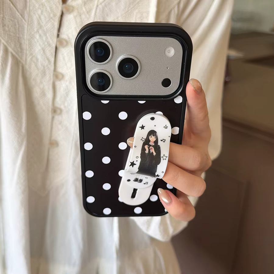 KASONPAI Stoßfeste Handyhülle mit Retro-Polka-Dot-Anime-Mädchen Design für iPhone 14, 15, 16, 17 Pro Max und Air 13 in Schwarz - Bild 3