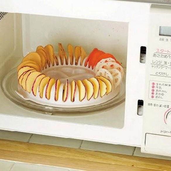 APWIKOGER Chip Maker für Mikrowelle, rundes Backgeschirr aus Kunststoff in Weiß, Durchmesser: 20 cm - Bild 1