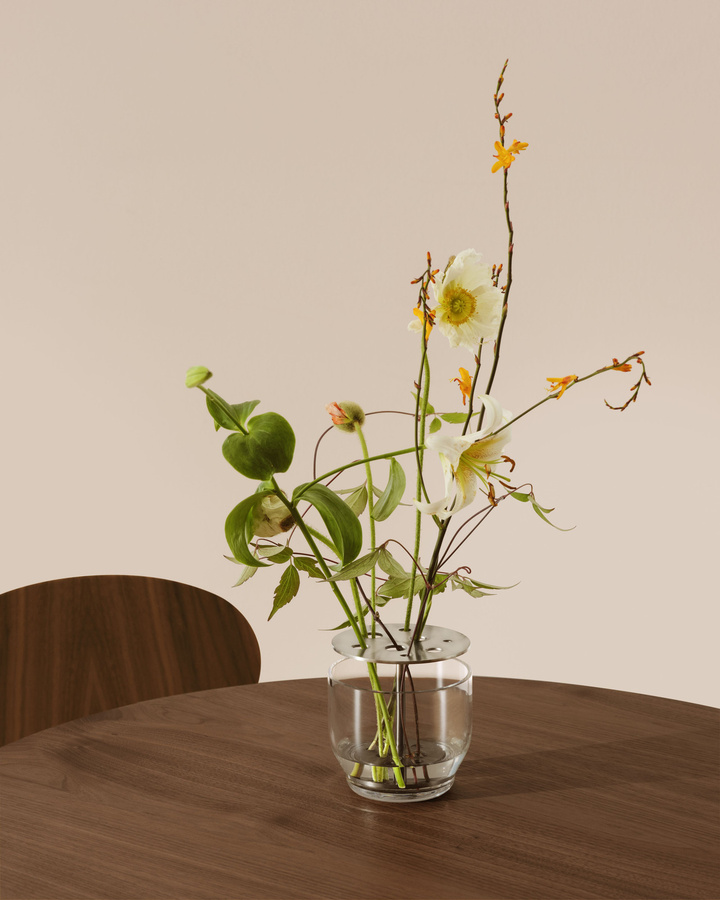 Fritz Hansen Ikebana Vase klein aus Glas und Metall in Silber und Transparent - Bild 2