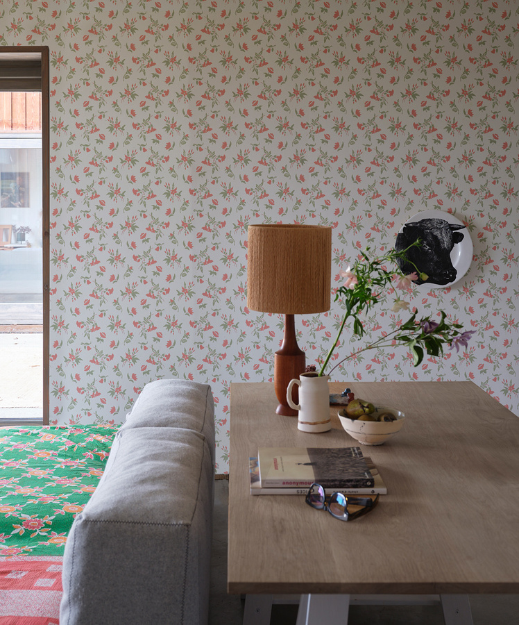Farrow & Ball Tapete Botanical Floral im Country House Stil in Beige, Pink und Multicolour - Bild 1